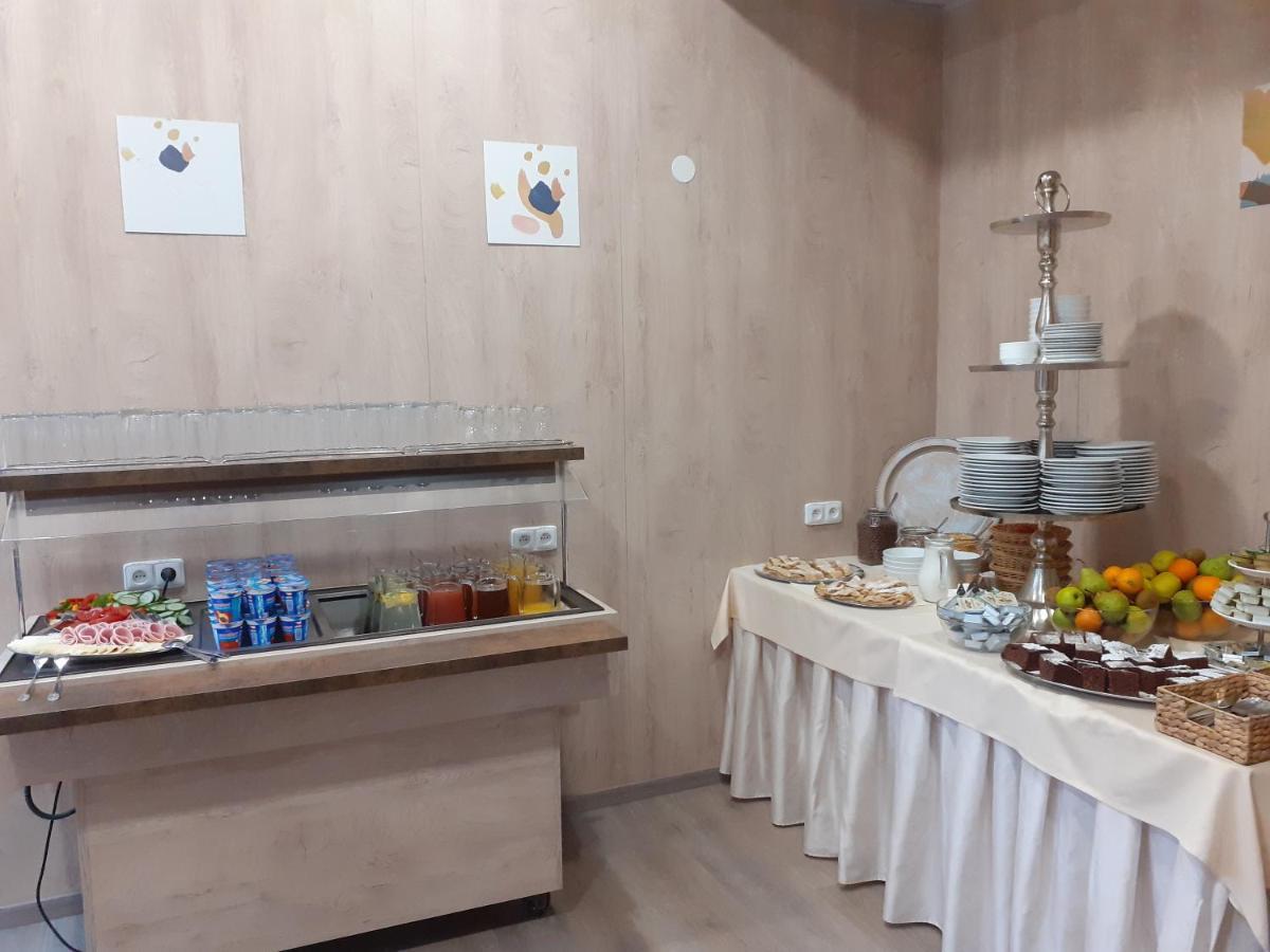 Hotel Uno Ústí nad Orlicí Esterno foto