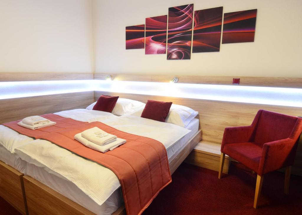 Hotel Uno Ústí nad Orlicí Camera foto